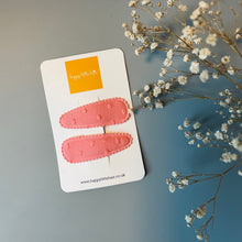 Load image into Gallery viewer, Dotty cotton snap clip